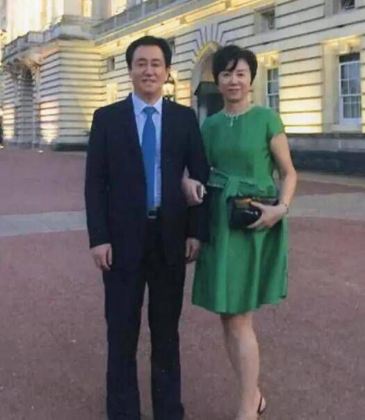 日韩美女福利视频